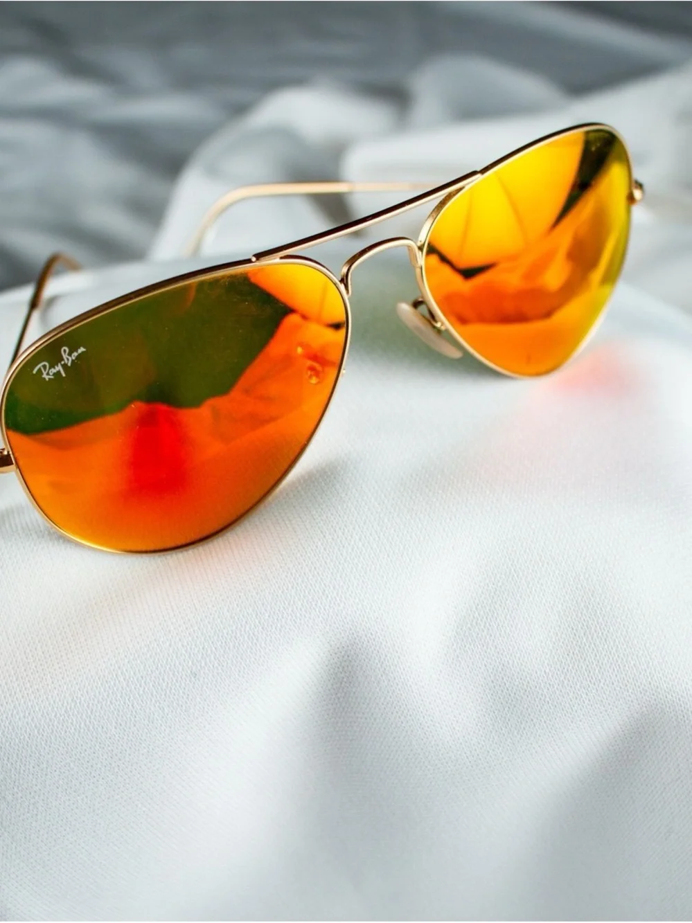 Ray-Ban classic aviator